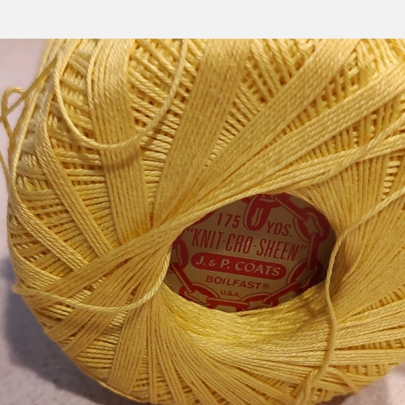 Vintage LOT of 2Crochet ThreadsJ+P CoatsKnit Cro SheenMustard yellowOne 4" - Picture 4 of 9